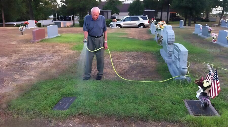 An unknown person was leaving flowers on my son's grave: one day, I discovered a message