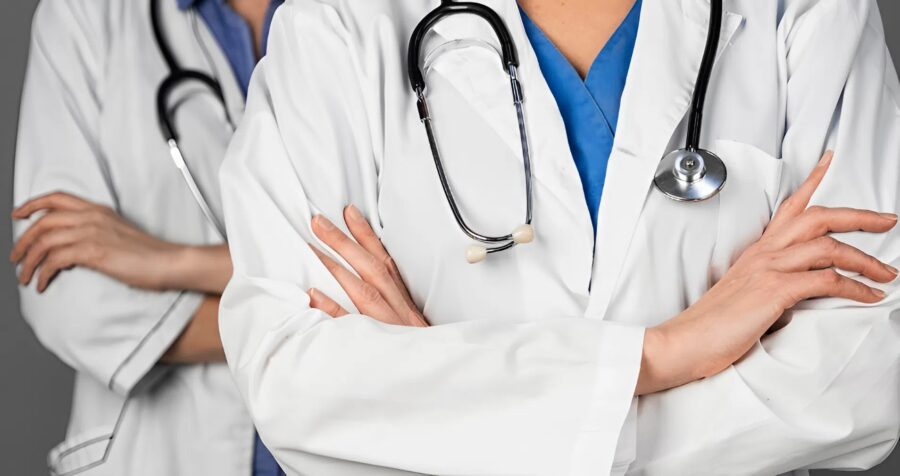 I lost my baby during childbirth: my husband reassured me, saying it wasn’t my fault, then he left the room, but my daughter said to me: "Mom, do you want to know what really happened?"