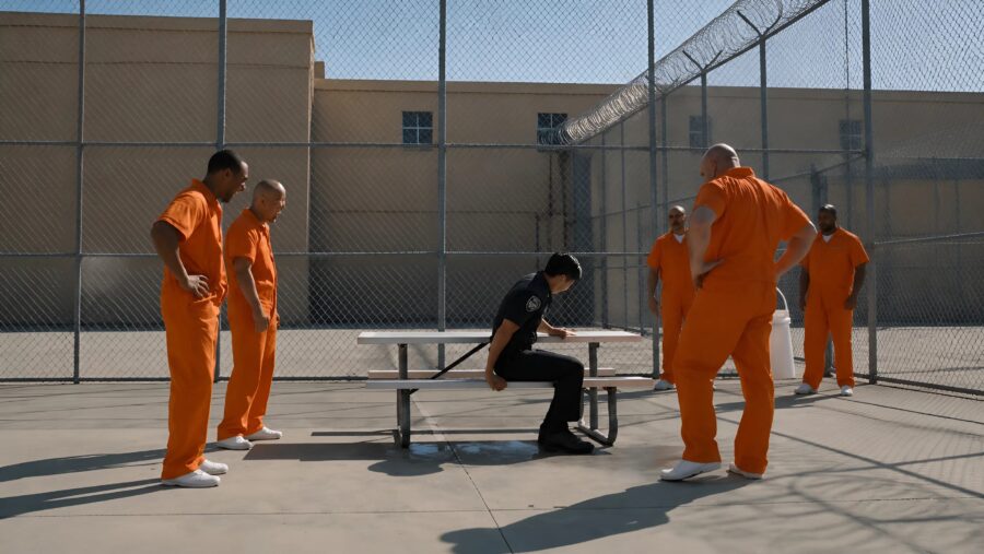 The prisoner poured a large bucket of water over one of the guards, who was asleep in the yard, thinking he could humiliate him in front of everyone, but what happened next was completely unexpected
